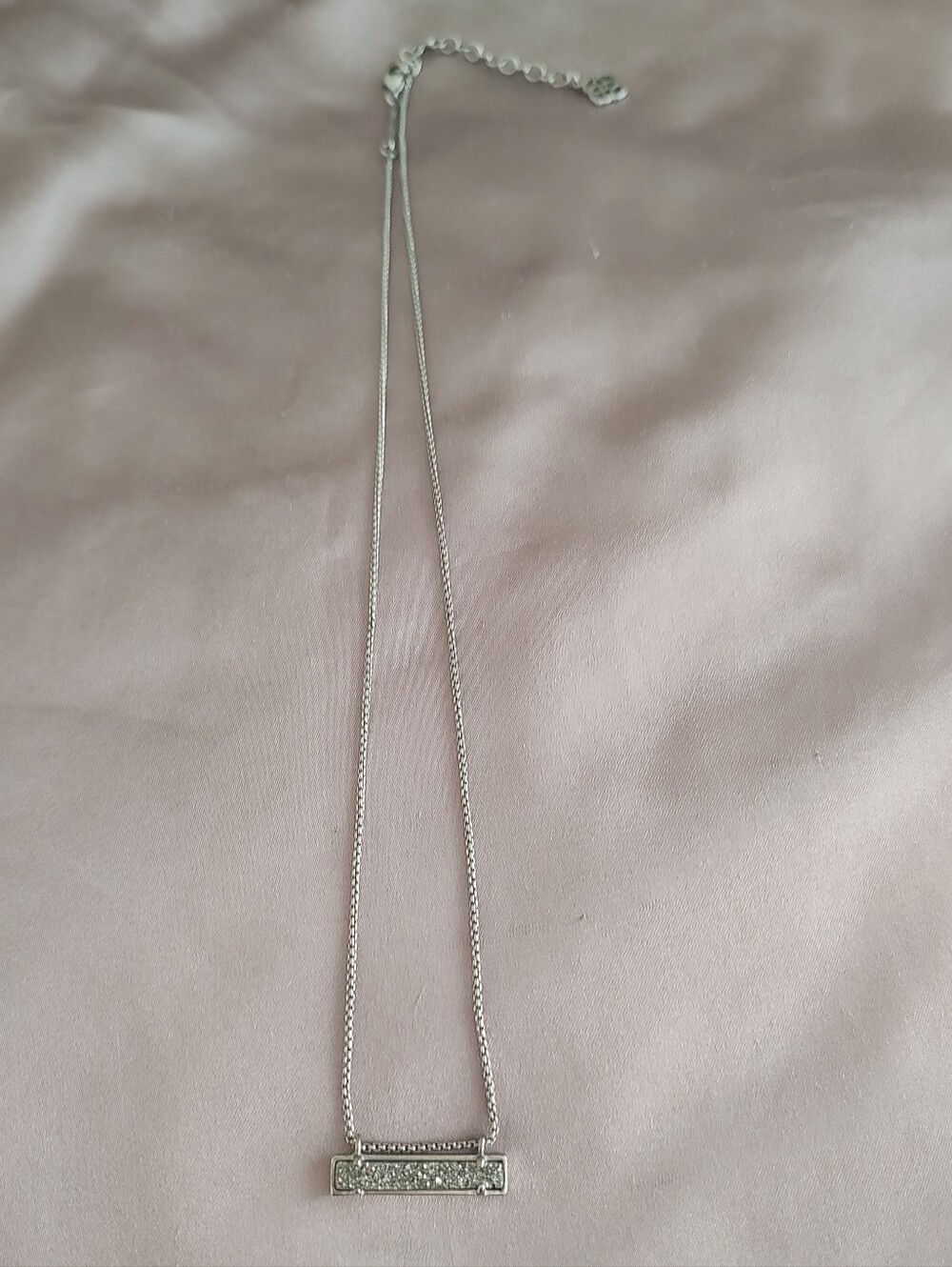 Reserved: Kendra Scott Eleanor Necklace - Picture 2 of 5